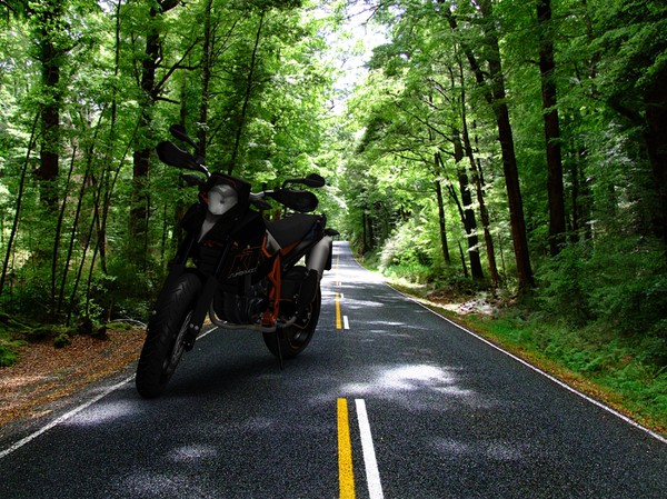 maya ktm 690 sm-r - KTM 690 SM-R by ultimateshadow