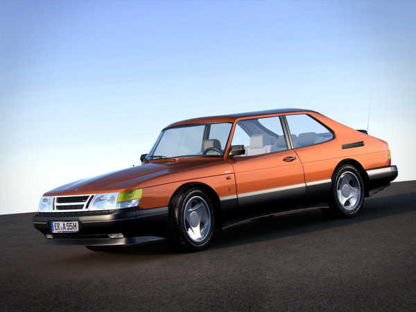 Saab 900 Combi Coupe Scania