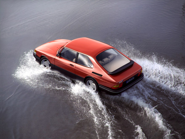 Saab 900 Combi Coupe Scania